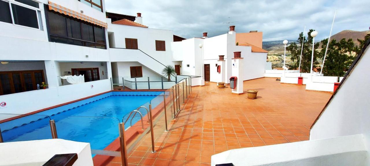 Los Cristianos Apartment, 1 Bedroom Wifi Free & Big Terrace Esterno foto