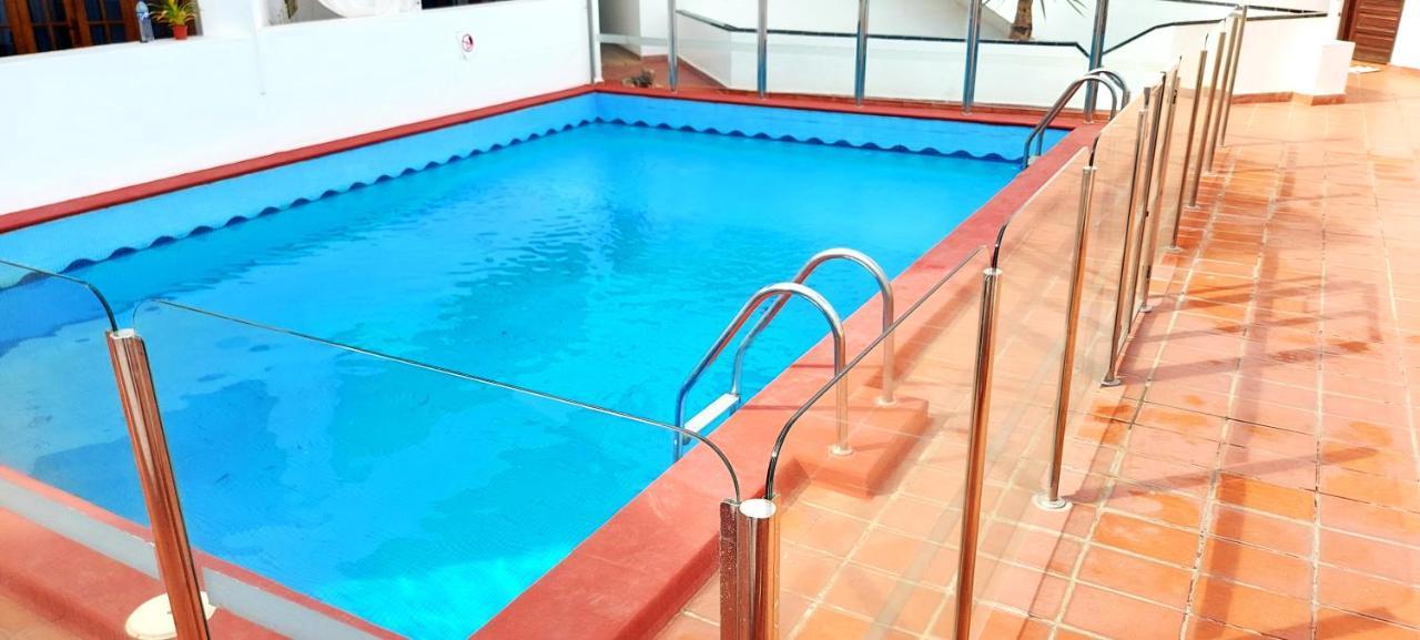 Los Cristianos Apartment, 1 Bedroom Wifi Free & Big Terrace Esterno foto